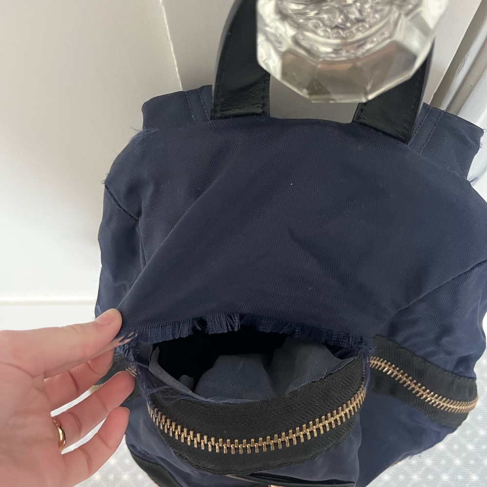 Marc Jacobs Small Navy Backpack - Picture 2 of 2